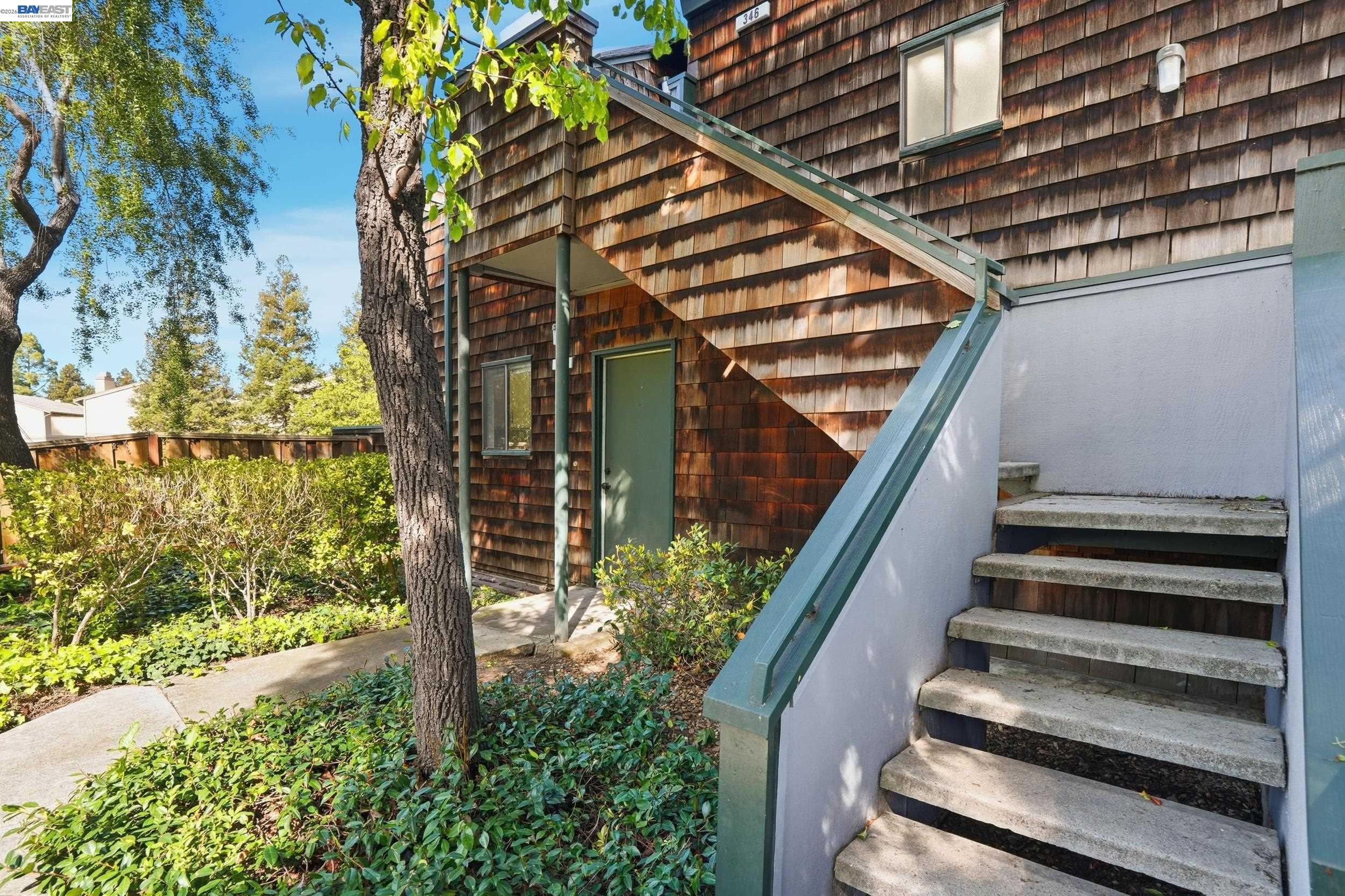 Photo #1: 41123328 Listing: Photo #1