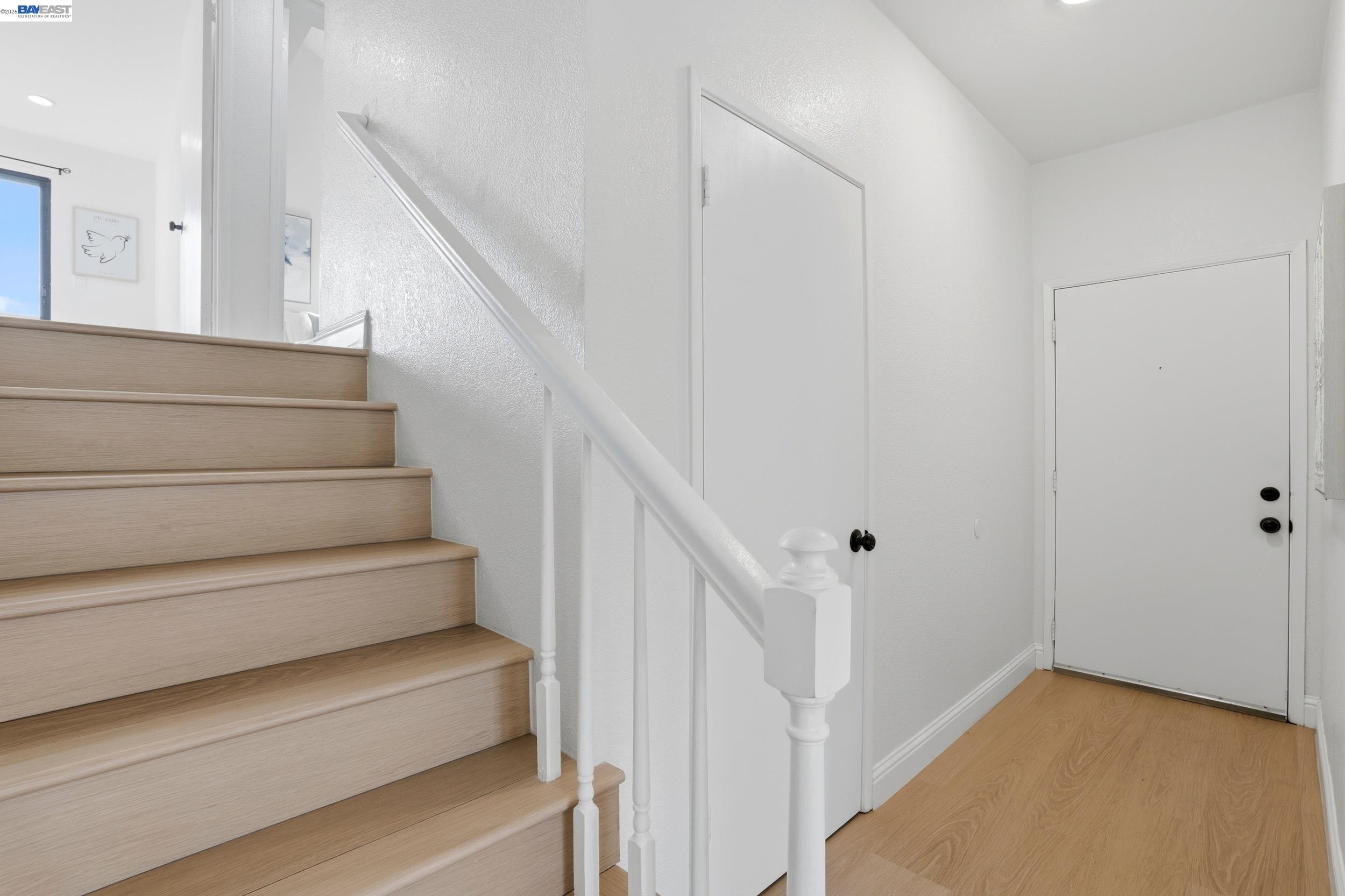 Photo #3: 41123328 Listing: Photo #3