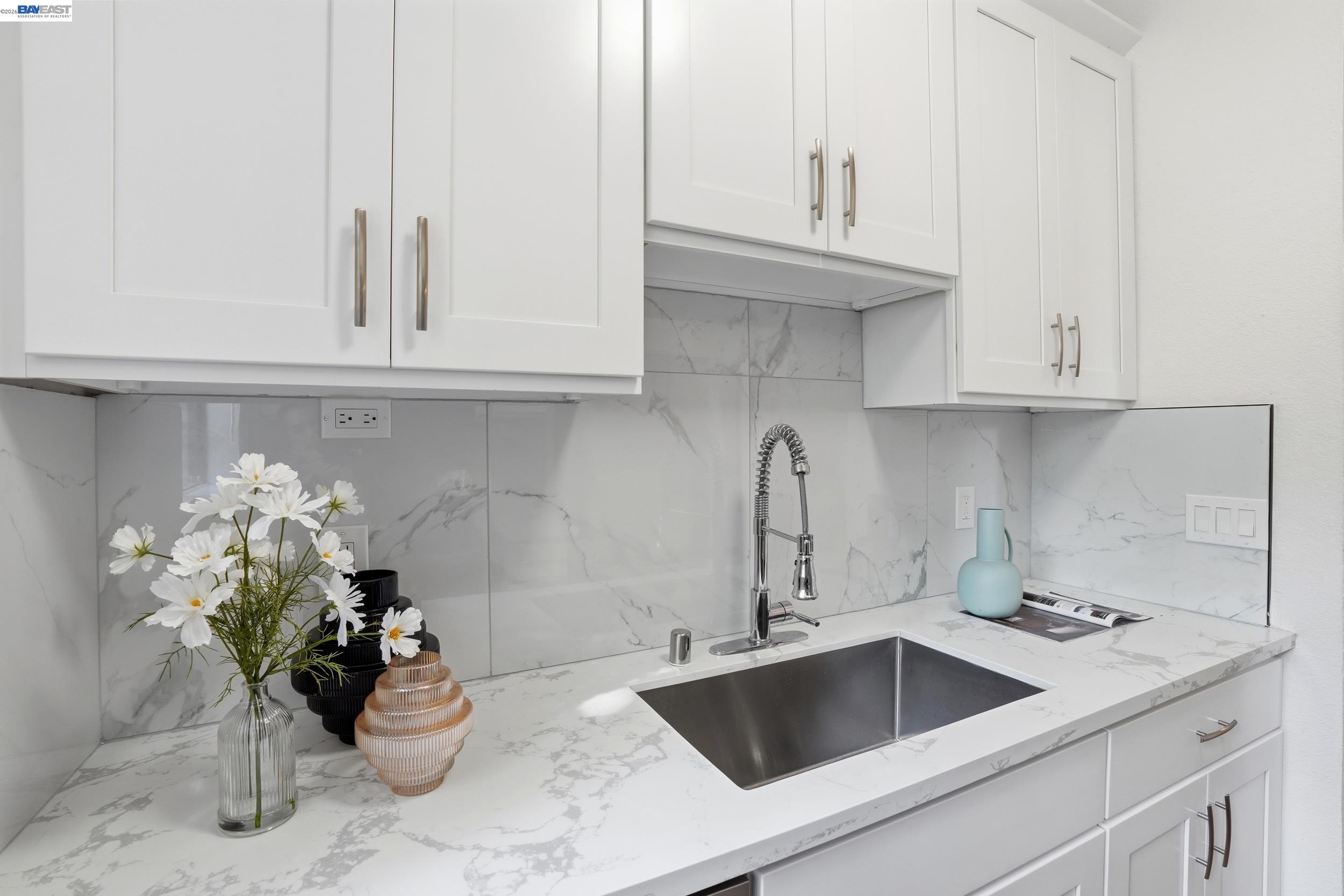 Photo #5: 41123328 Listing: Photo #5