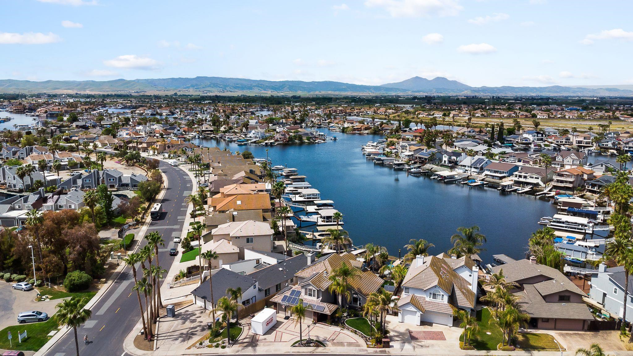 Detail Gallery Image 30 of 33 For 5090 Double Point Way, Discovery Bay,  CA 94505 - 4 Beds | 3 Baths