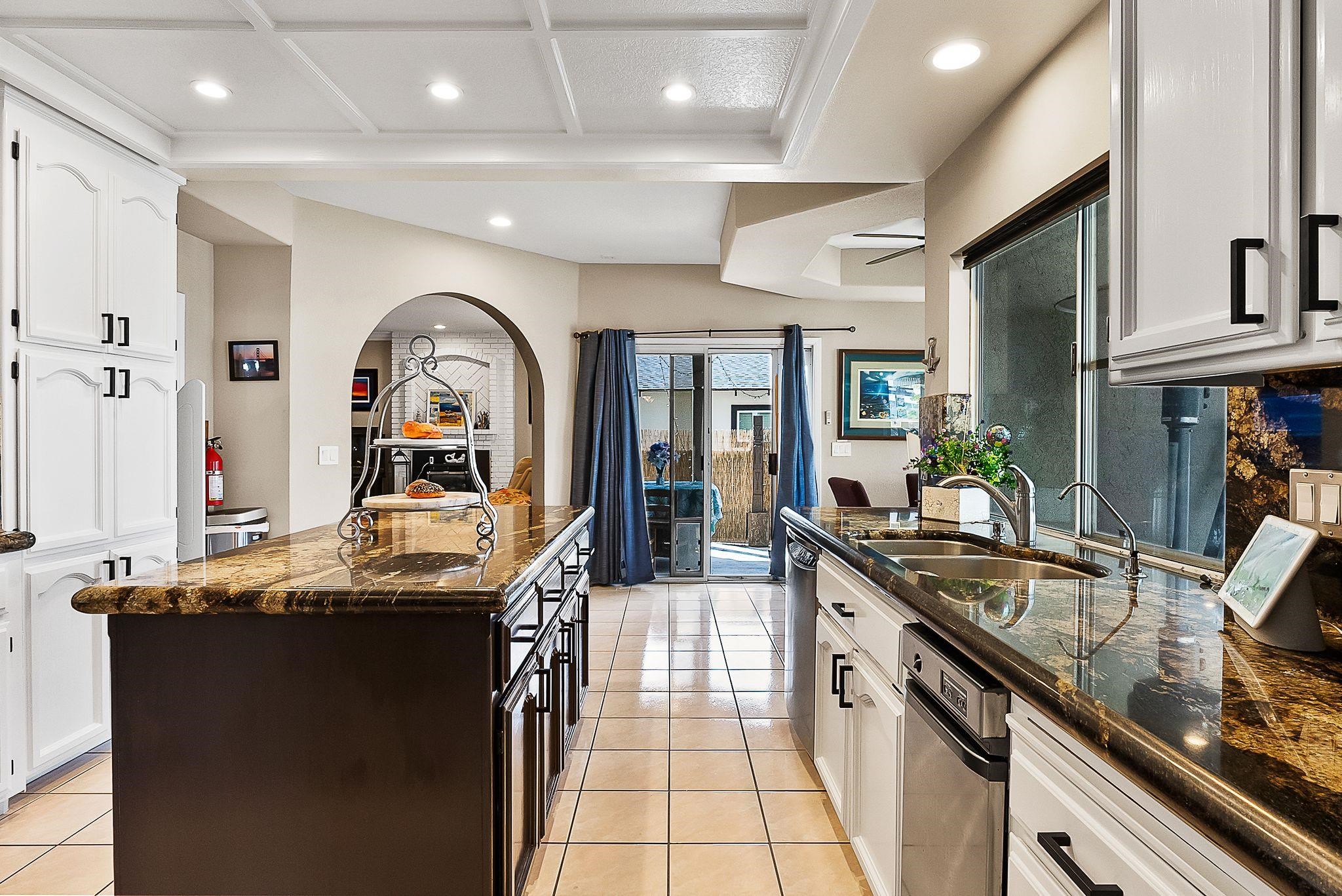 Detail Gallery Image 9 of 33 For 5090 Double Point Way, Discovery Bay,  CA 94505 - 4 Beds | 3 Baths