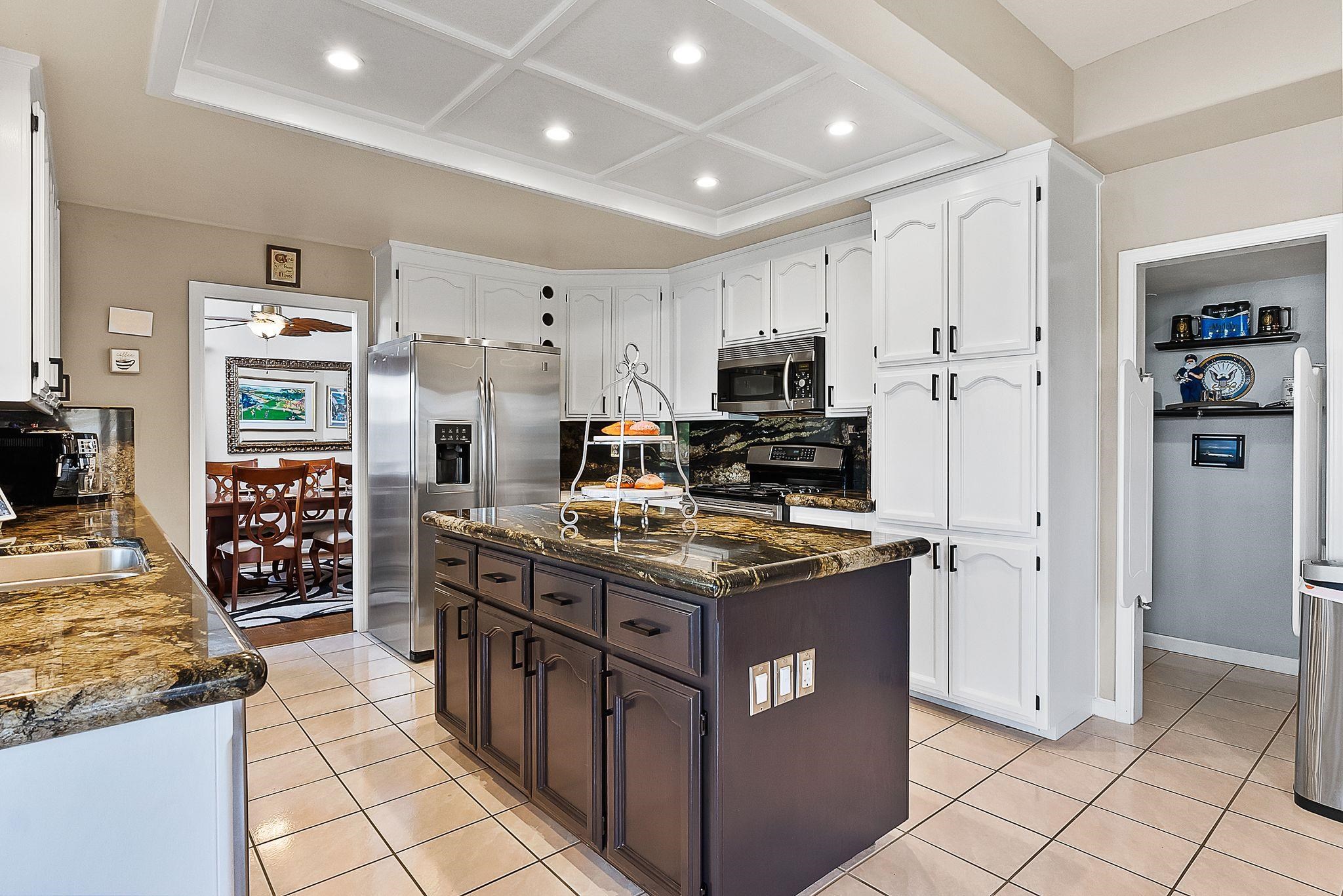 Detail Gallery Image 10 of 33 For 5090 Double Point Way, Discovery Bay,  CA 94505 - 4 Beds | 3 Baths