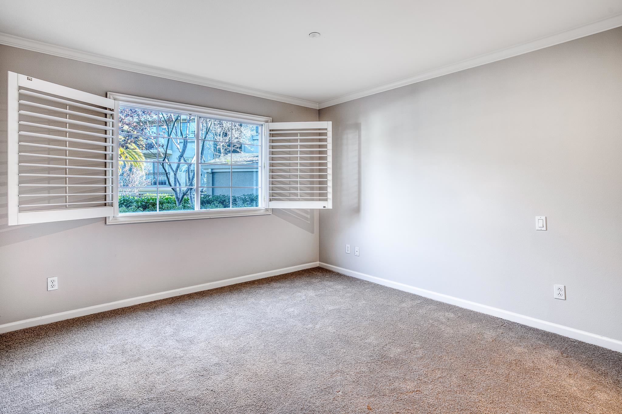 Detail Gallery Image 23 of 38 For 20 Willow Rd #13,  Menlo Park,  CA 94025 - 2 Beds | 2 Baths