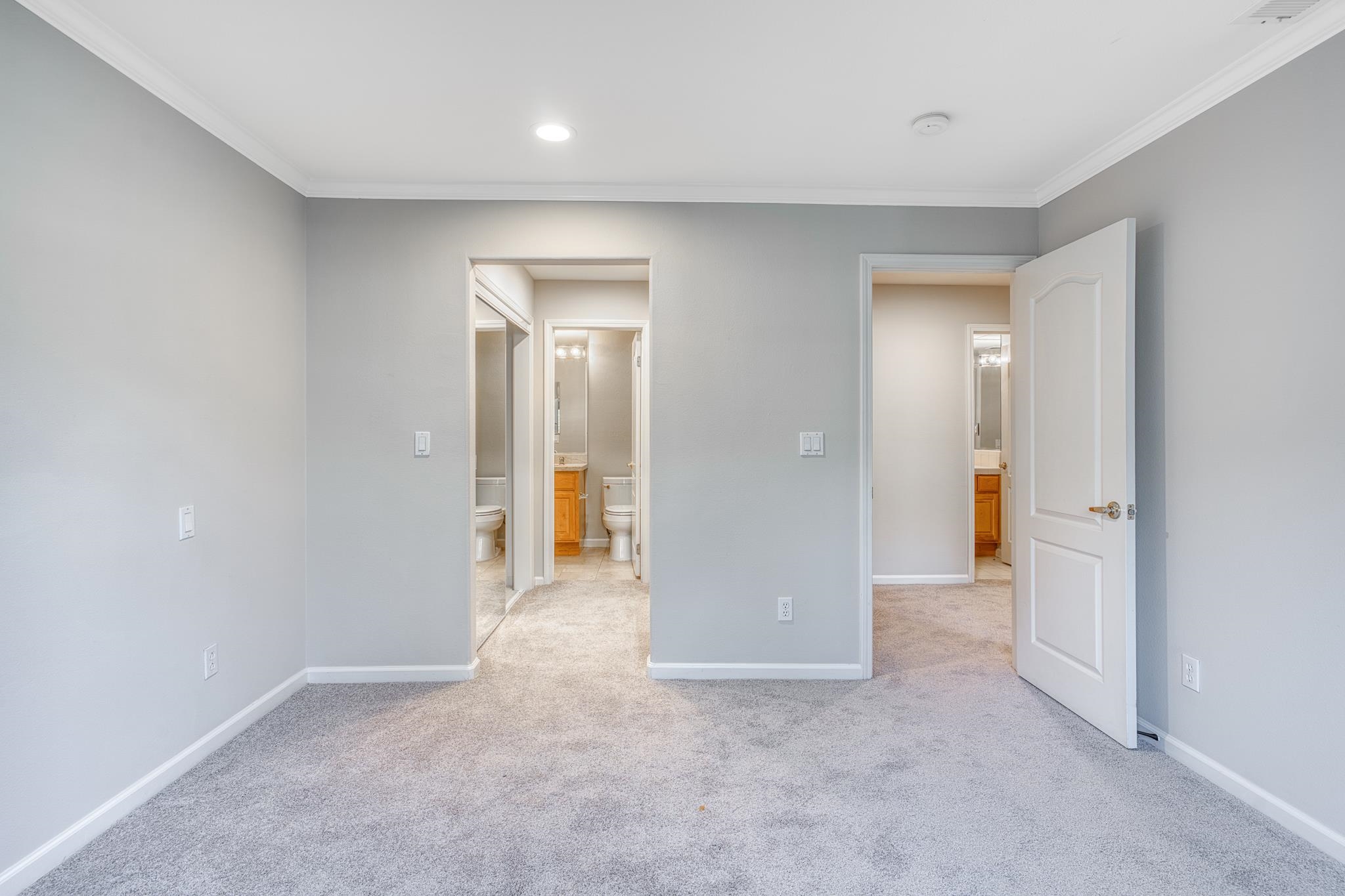 Detail Gallery Image 25 of 38 For 20 Willow Rd #13,  Menlo Park,  CA 94025 - 2 Beds | 2 Baths