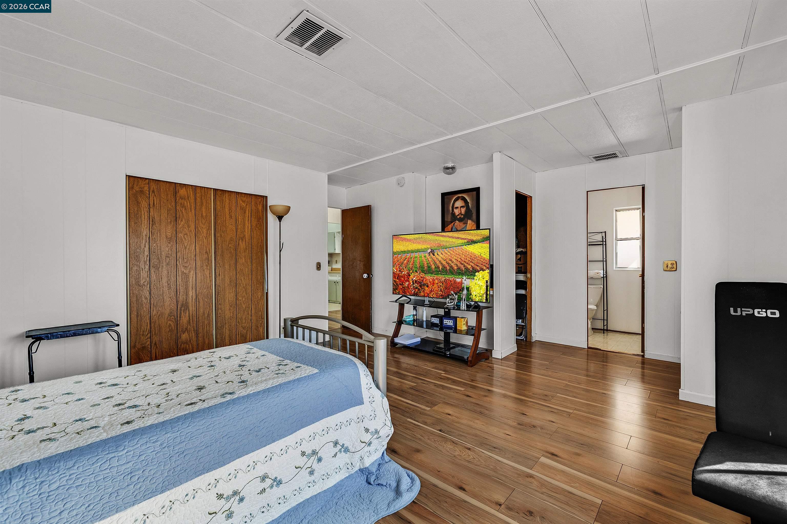 Detail Gallery Image 13 of 26 For 137 Valencia, Fairfield,  CA 94533 - 3 Beds | 2 Baths