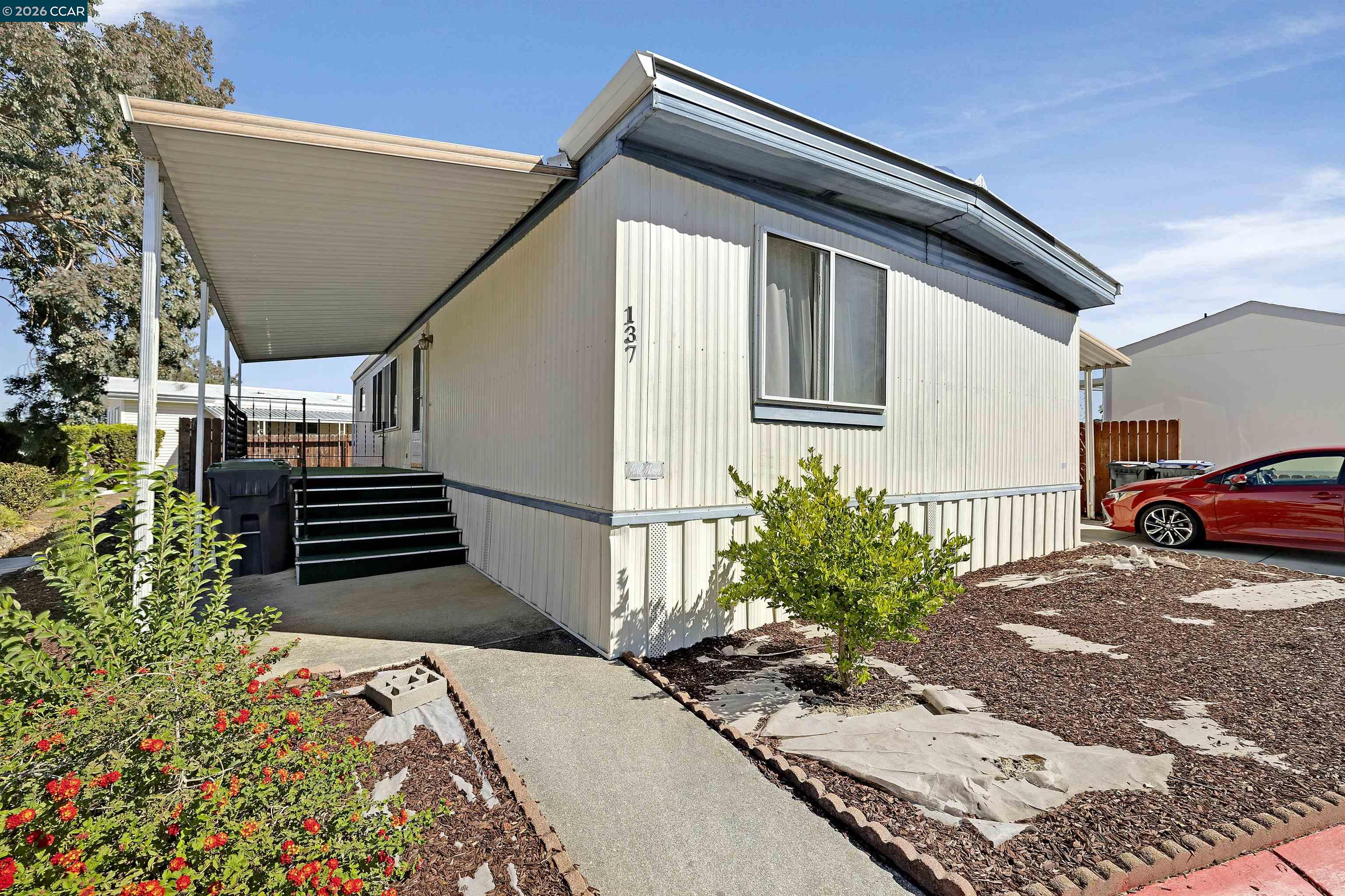 Detail Gallery Image 24 of 26 For 137 Valencia, Fairfield,  CA 94533 - 3 Beds | 2 Baths