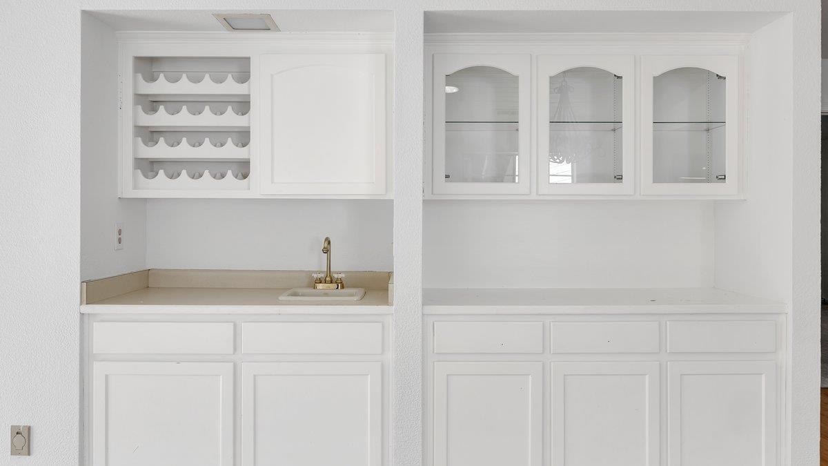 Detail Gallery Image 23 of 54 For 12929 Hollow Dr, Sonora,  CA 95370 - 3 Beds | 3 Baths