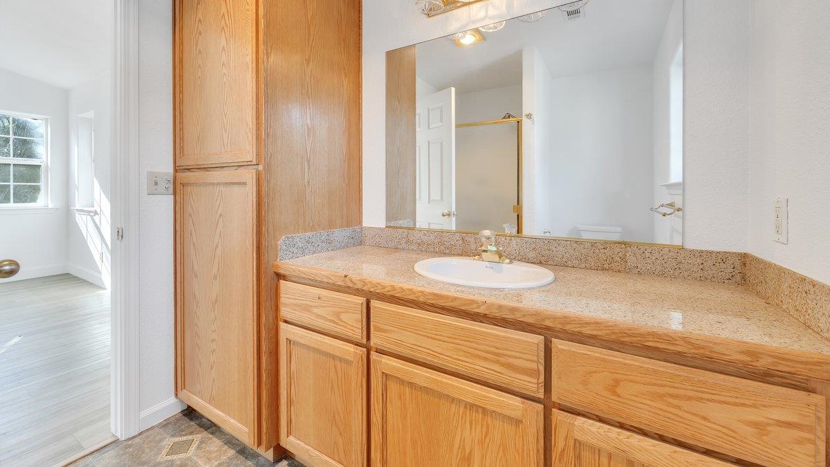 Detail Gallery Image 25 of 54 For 12929 Hollow Dr, Sonora,  CA 95370 - 3 Beds | 3 Baths