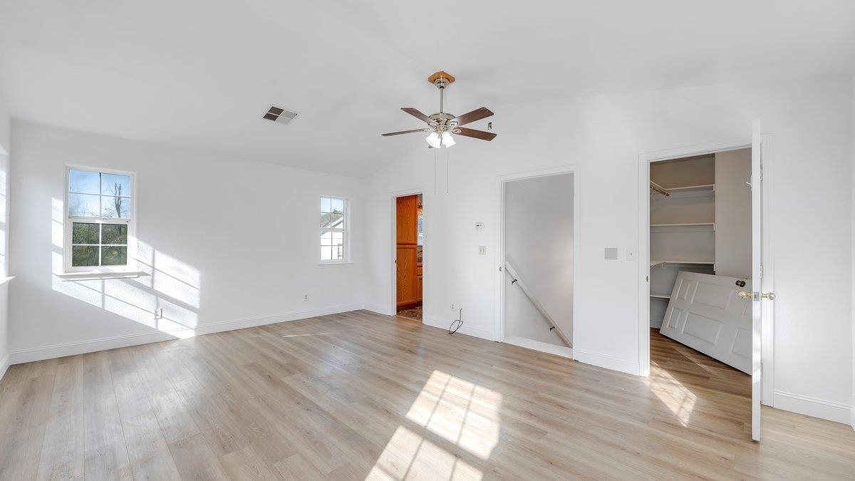 Detail Gallery Image 27 of 54 For 12929 Hollow Dr, Sonora,  CA 95370 - 3 Beds | 3 Baths