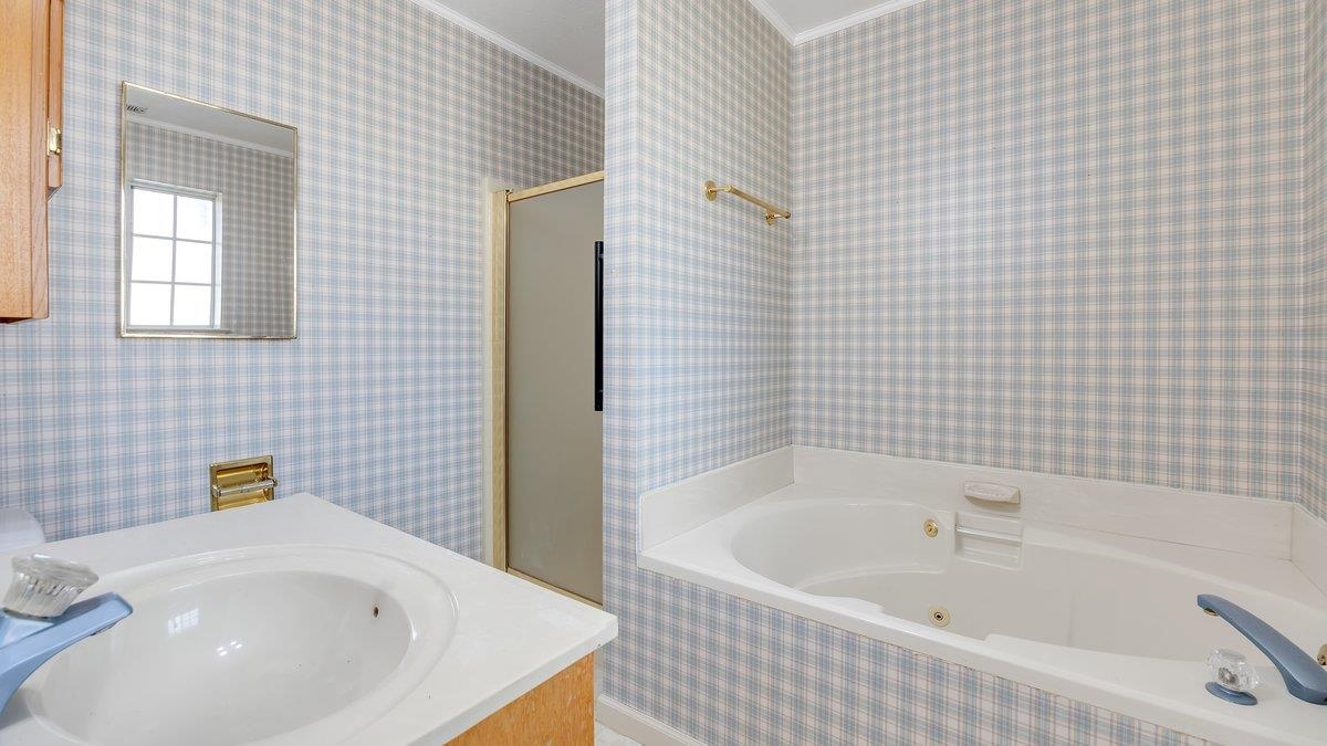 Detail Gallery Image 38 of 54 For 12929 Hollow Dr, Sonora,  CA 95370 - 3 Beds | 3 Baths