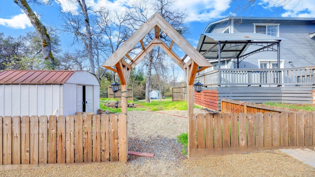 Detail Gallery Image 49 of 54 For 12929 Hollow Dr, Sonora,  CA 95370 - 3 Beds | 3 Baths