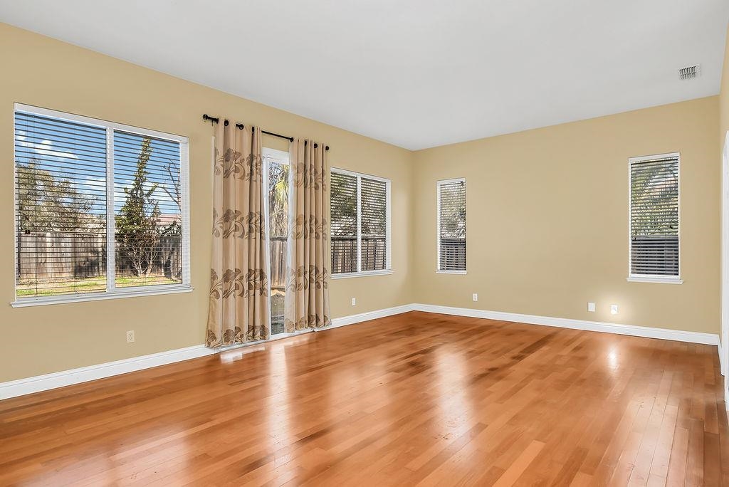 Detail Gallery Image 15 of 37 For 2487 Stanford Way, Antioch,  CA 94531 - 4 Beds | 2/1 Baths