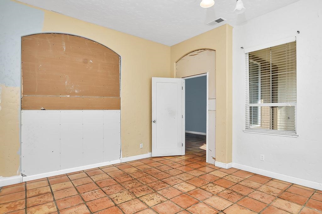 Detail Gallery Image 27 of 37 For 2487 Stanford Way, Antioch,  CA 94531 - 4 Beds | 2/1 Baths