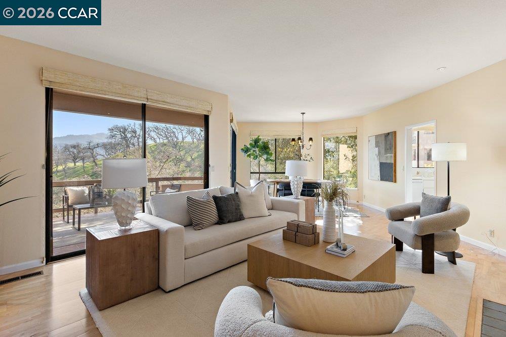 Detail Gallery Image 2 of 60 For 1738 Stanley Dollar Dr 4a,  Walnut Creek,  CA 94595 - 2 Beds | 2 Baths