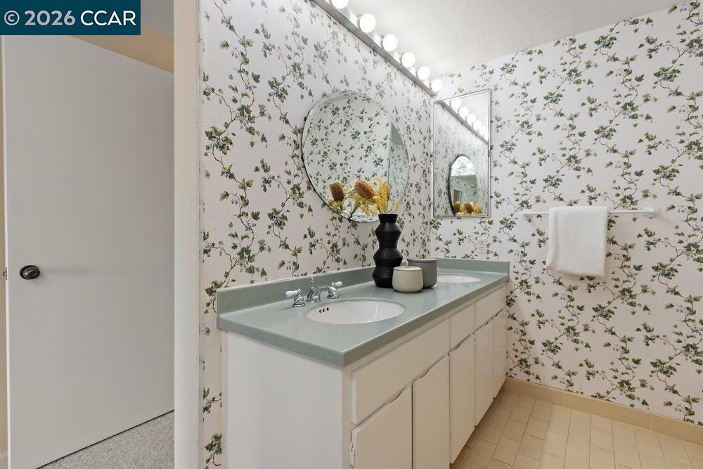 Detail Gallery Image 22 of 60 For 1738 Stanley Dollar Dr 4a,  Walnut Creek,  CA 94595 - 2 Beds | 2 Baths