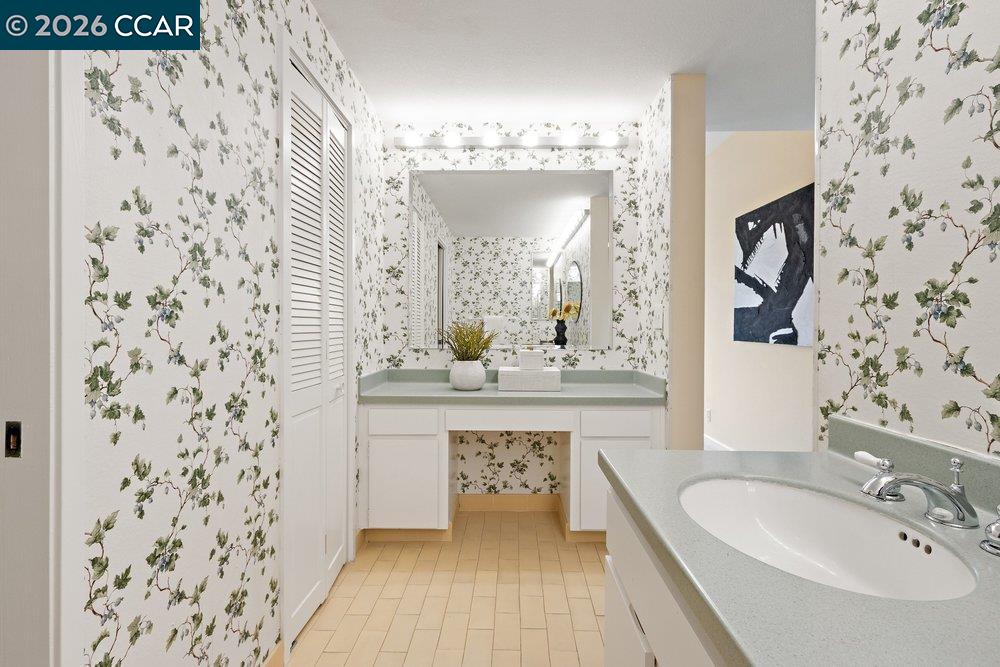 Detail Gallery Image 24 of 60 For 1738 Stanley Dollar Dr 4a,  Walnut Creek,  CA 94595 - 2 Beds | 2 Baths