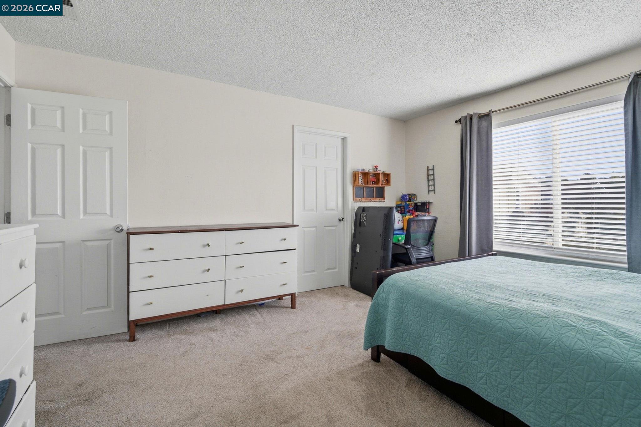 Photo #17: 41123350 Listing: Photo #17