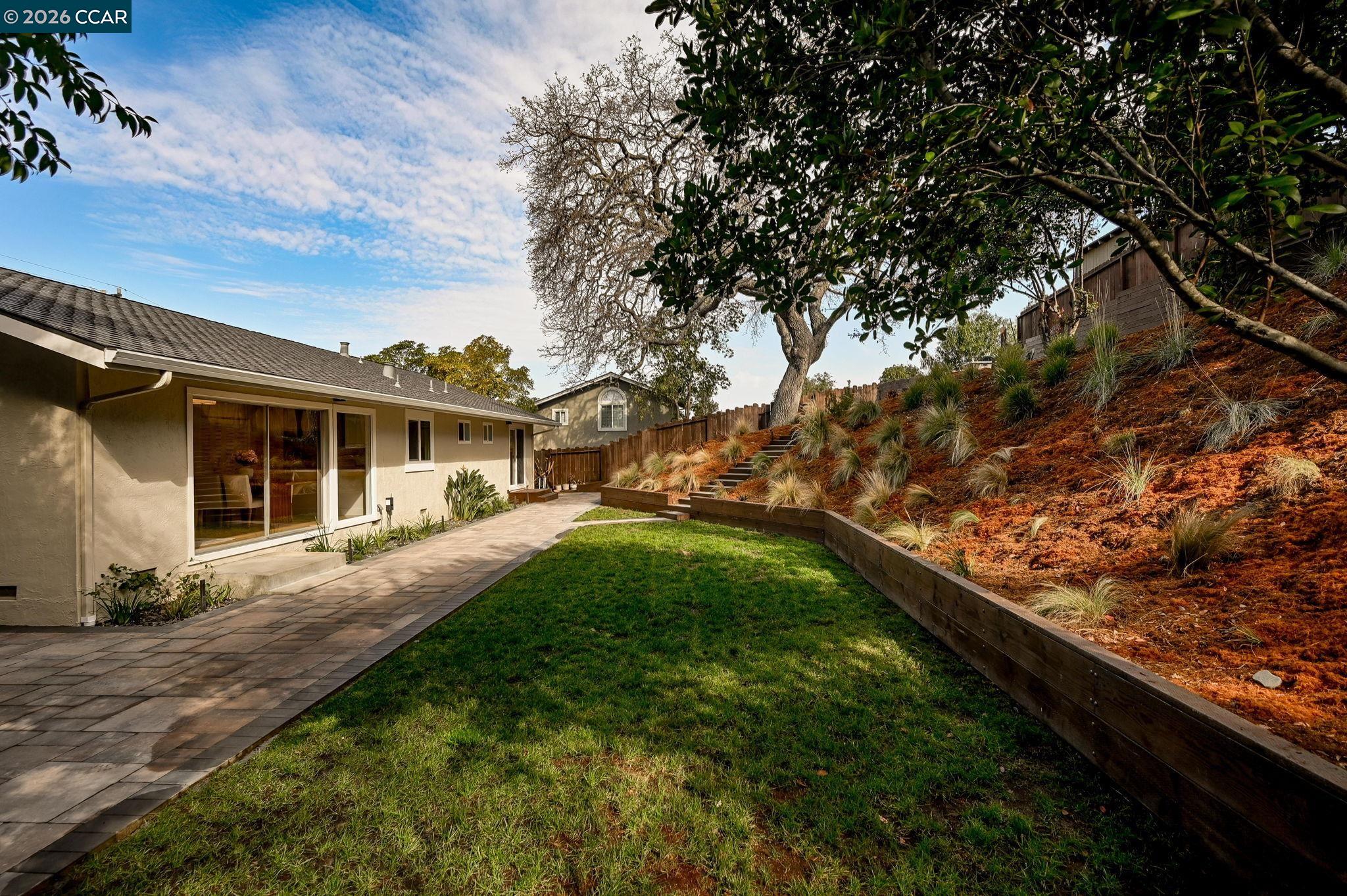 Detail Gallery Image 21 of 26 For 3739 Northridge Drive, Concord,  CA 94518 - 3 Beds | 2 Baths