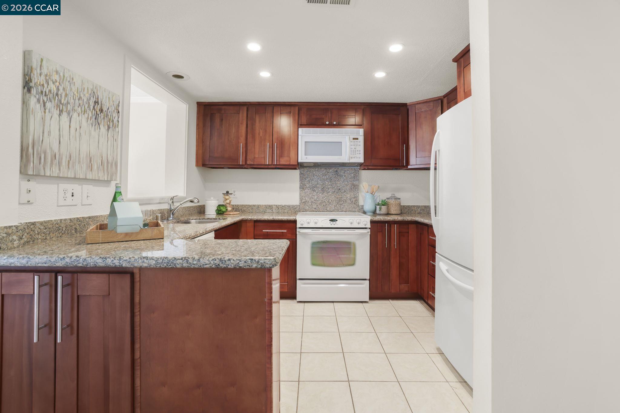 1525 Canyonwood Ct UNIT 4, Walnut Creek, CA, 94595