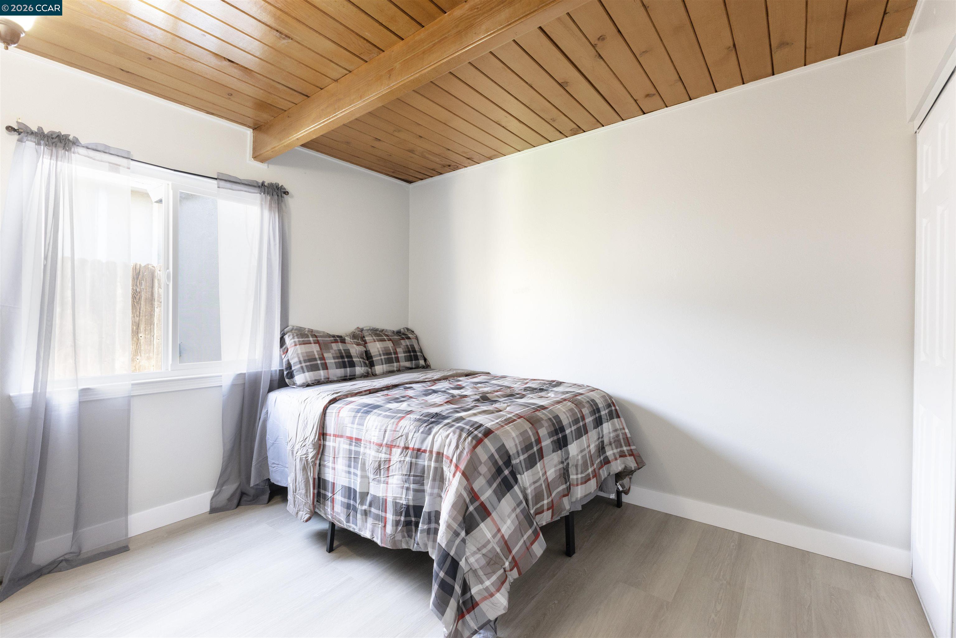 Detail Gallery Image 16 of 43 For 3141 Fairmede Dr, Richmond,  CA 94806 - 4 Beds | 2 Baths