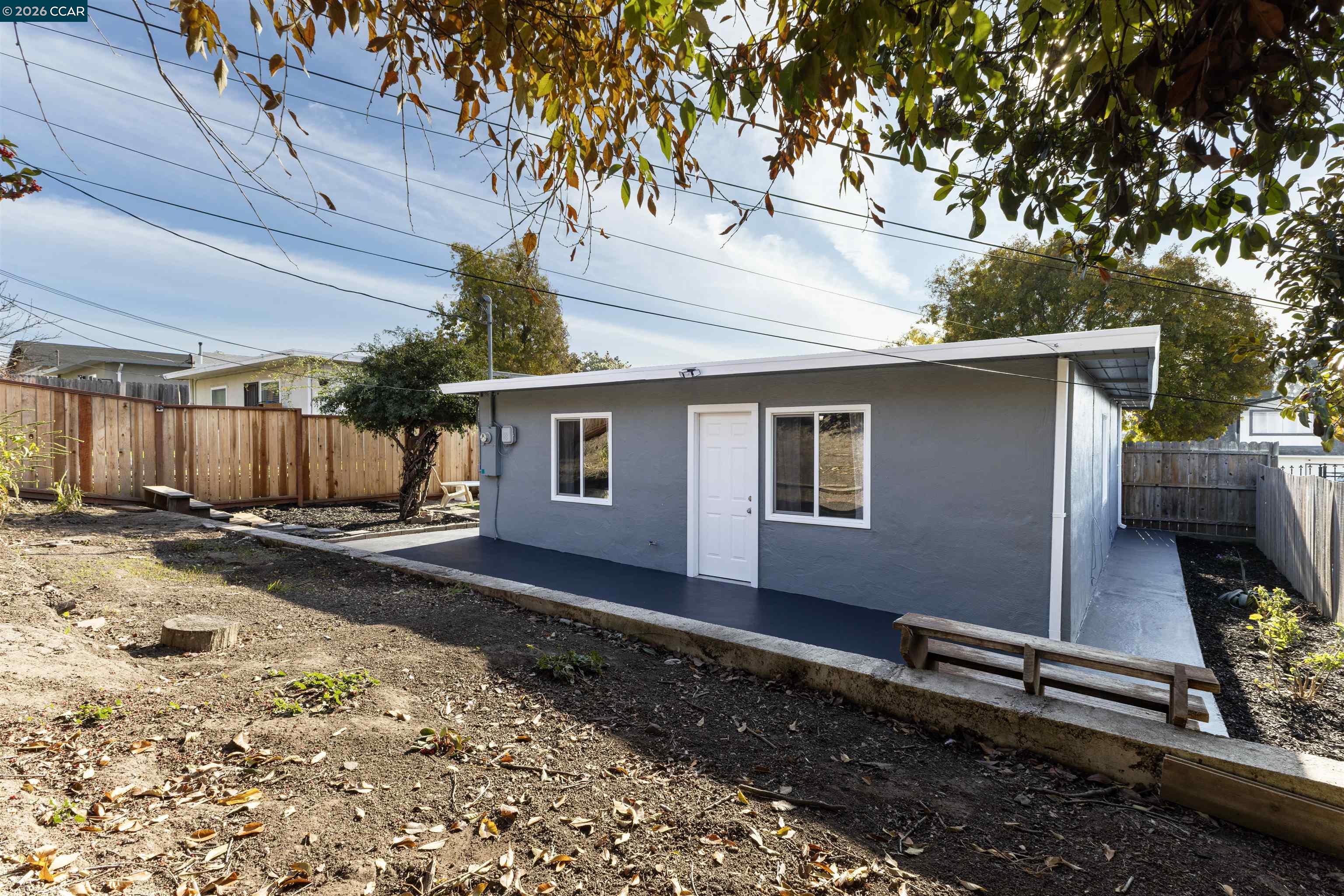 Detail Gallery Image 32 of 43 For 3141 Fairmede Dr, Richmond,  CA 94806 - 4 Beds | 2 Baths