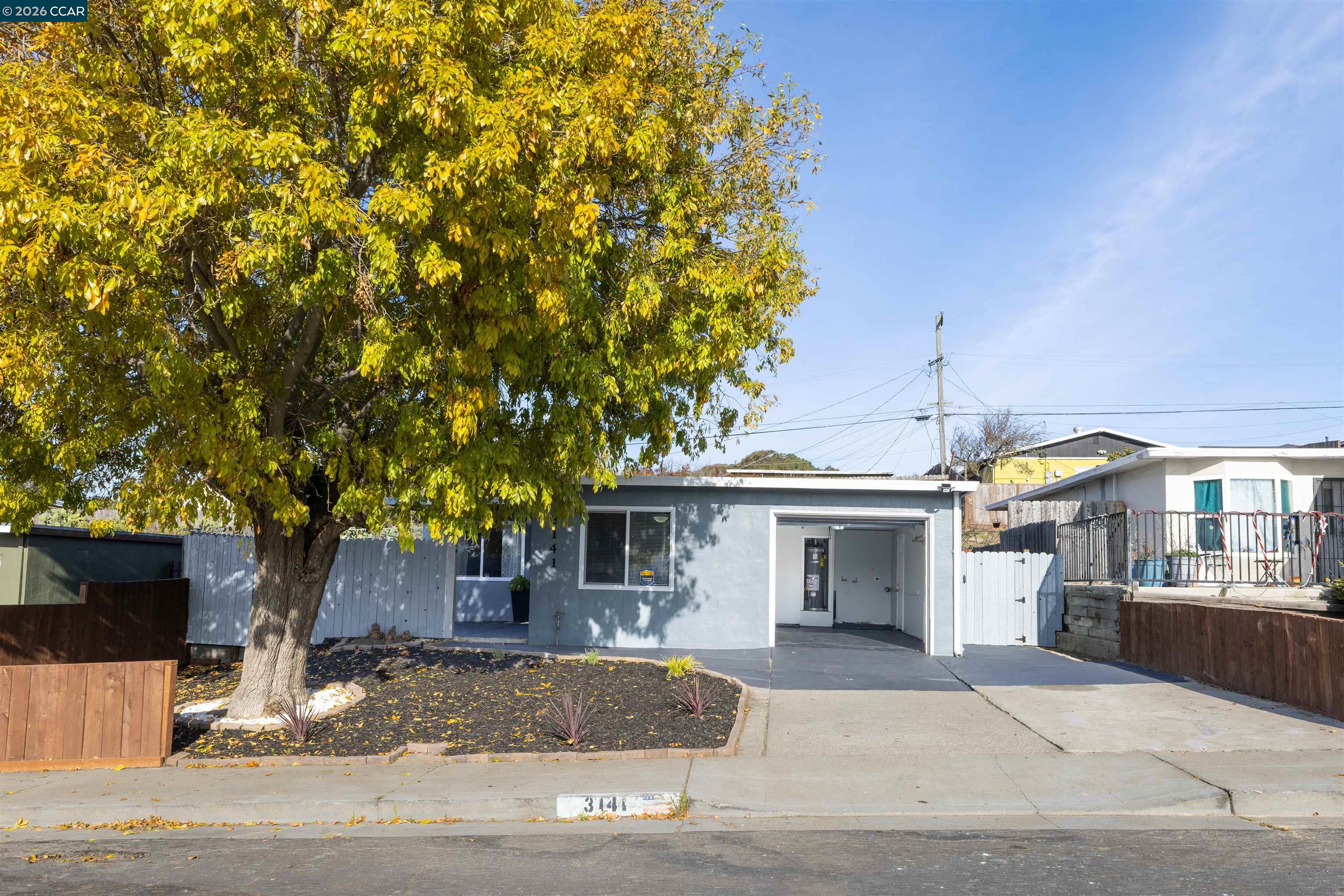 Detail Gallery Image 39 of 43 For 3141 Fairmede Dr, Richmond,  CA 94806 - 4 Beds | 2 Baths