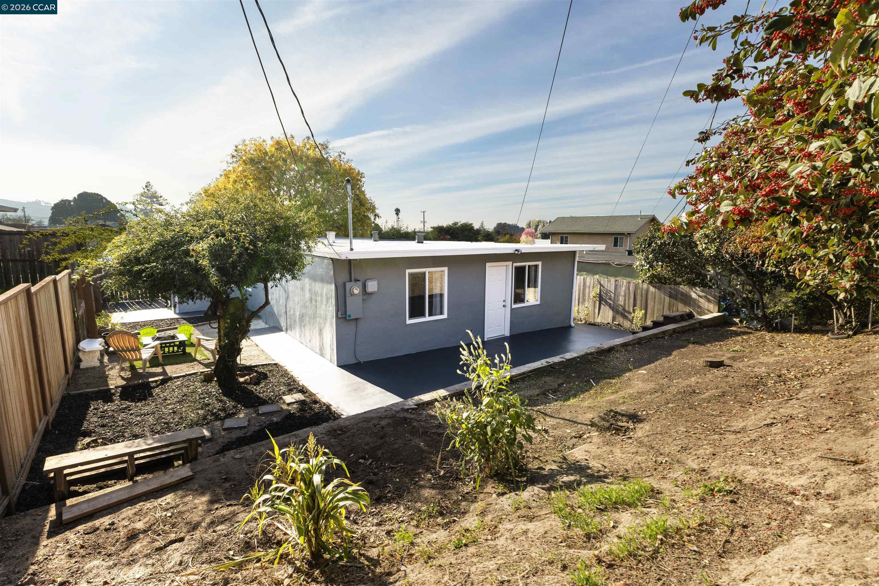 Detail Gallery Image 40 of 43 For 3141 Fairmede Dr, Richmond,  CA 94806 - 4 Beds | 2 Baths