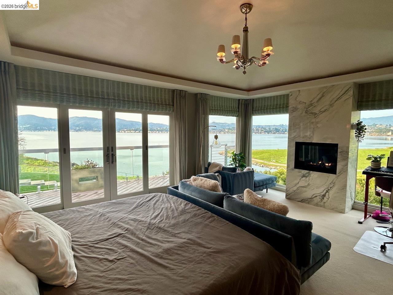 Detail Gallery Image 13 of 26 For 20 Bayshore Ter, Tiburon,  CA 94920 - 4 Beds | 4/1 Baths