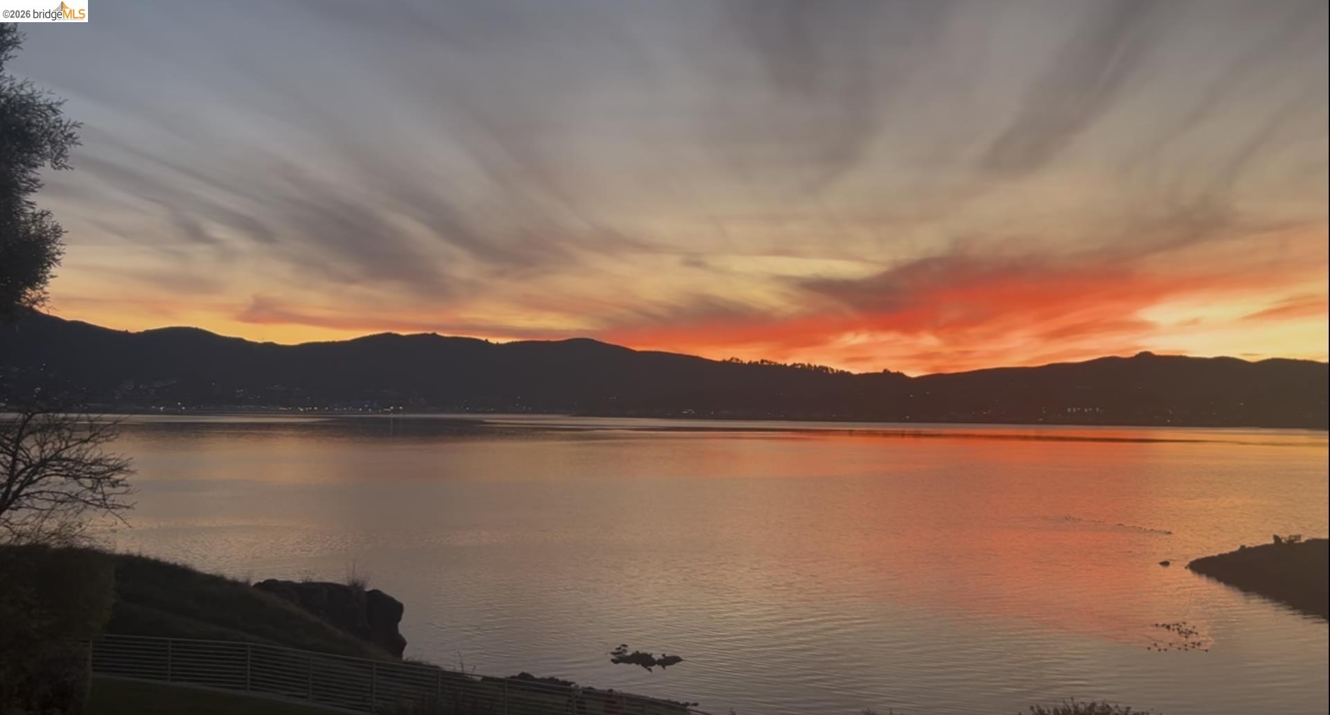 Detail Gallery Image 17 of 36 For 20 Bayshore Ter, Tiburon,  CA 94920 - 4 Beds | 4/1 Baths