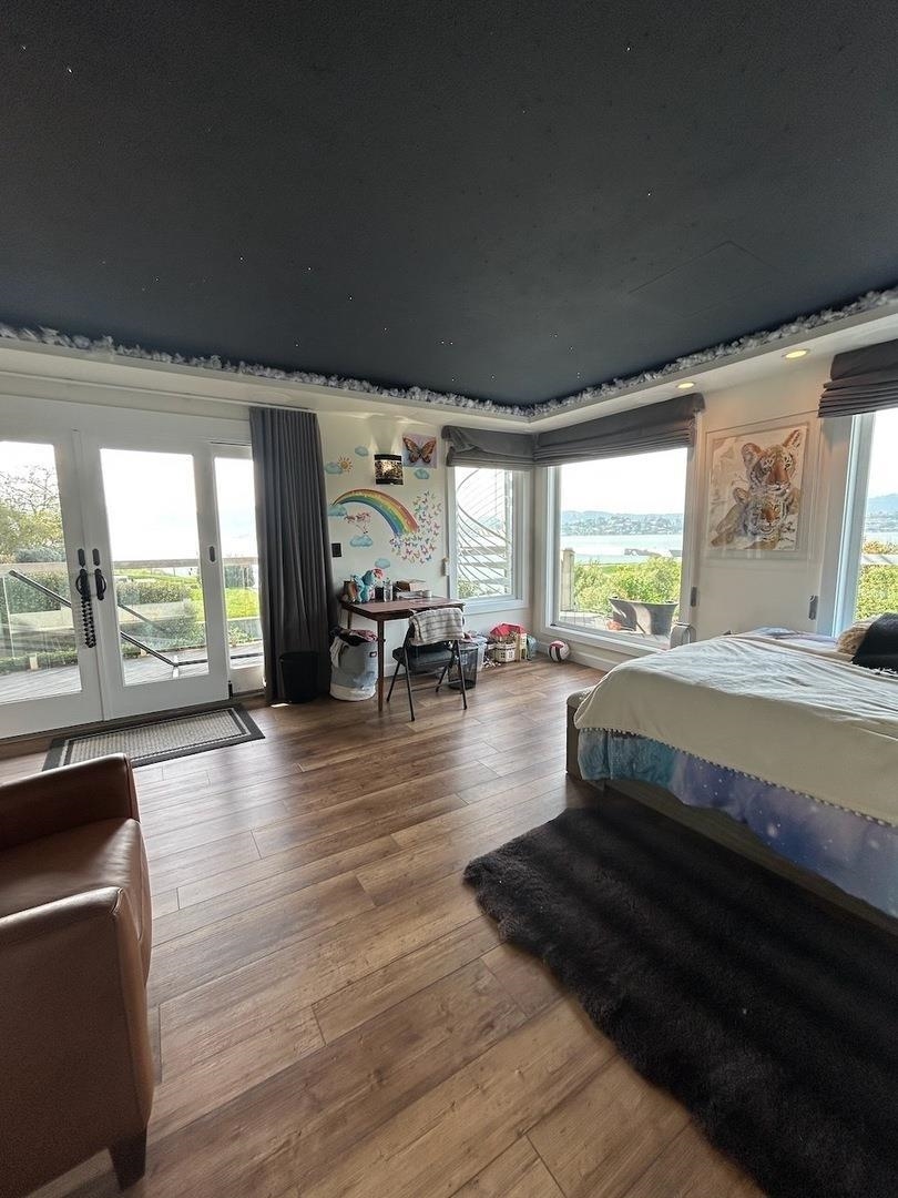 Detail Gallery Image 20 of 35 For 20 Bayshore Ter, Tiburon,  CA 94920 - 4 Beds | 4/1 Baths