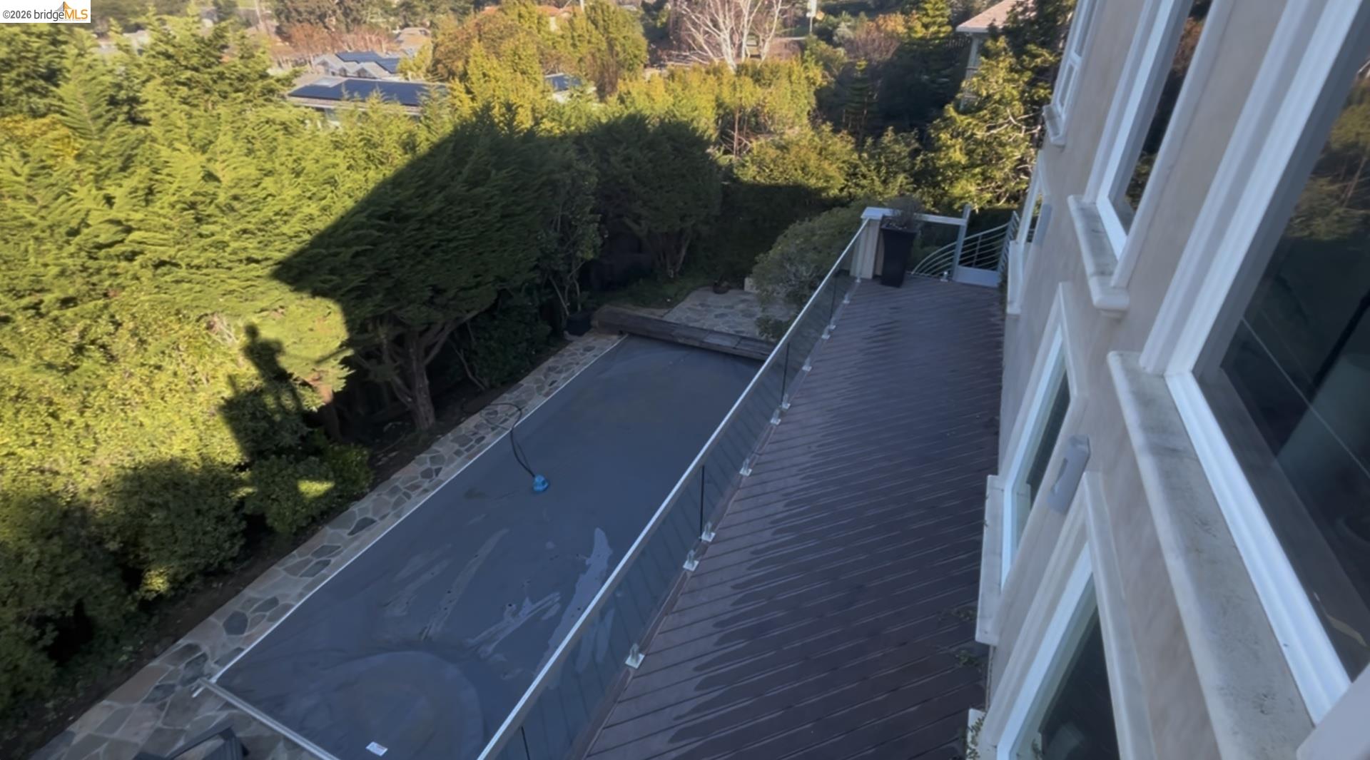 Detail Gallery Image 33 of 36 For 20 Bayshore Ter, Tiburon,  CA 94920 - 4 Beds | 4/1 Baths