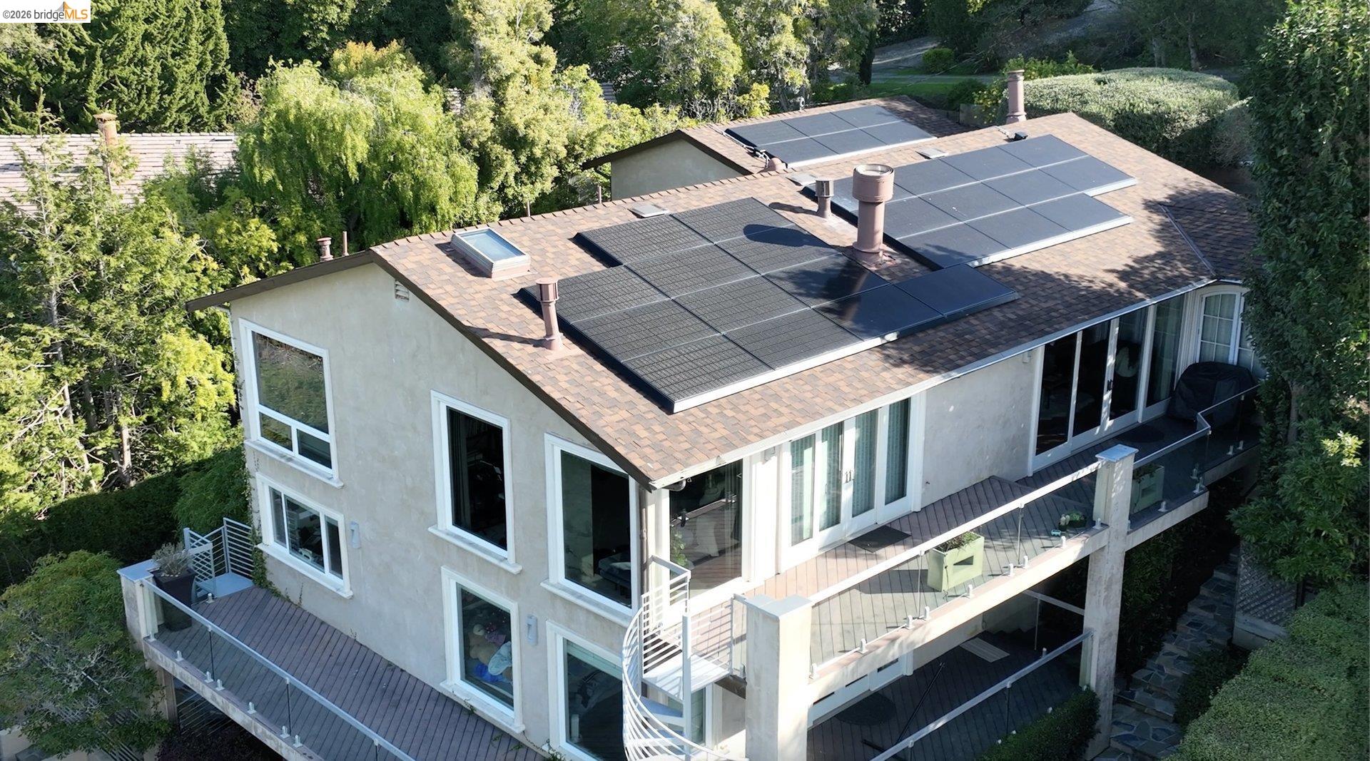 Detail Gallery Image 35 of 36 For 20 Bayshore Ter, Tiburon,  CA 94920 - 4 Beds | 4/1 Baths