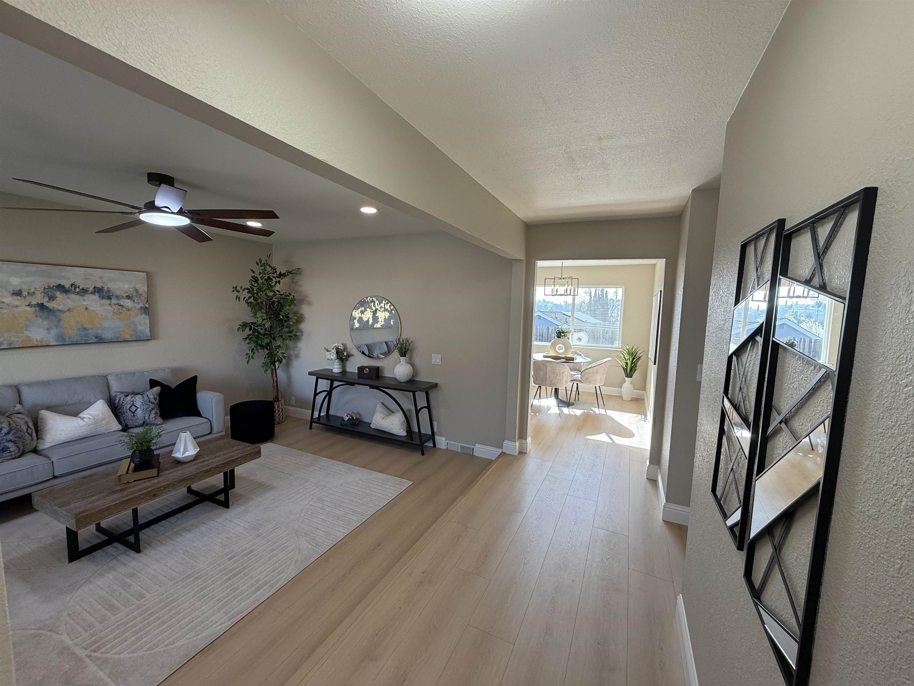 Detail Gallery Image 2 of 45 For 108 Fleetwood Dr, Antioch,  CA 94509 - 4 Beds | 2 Baths