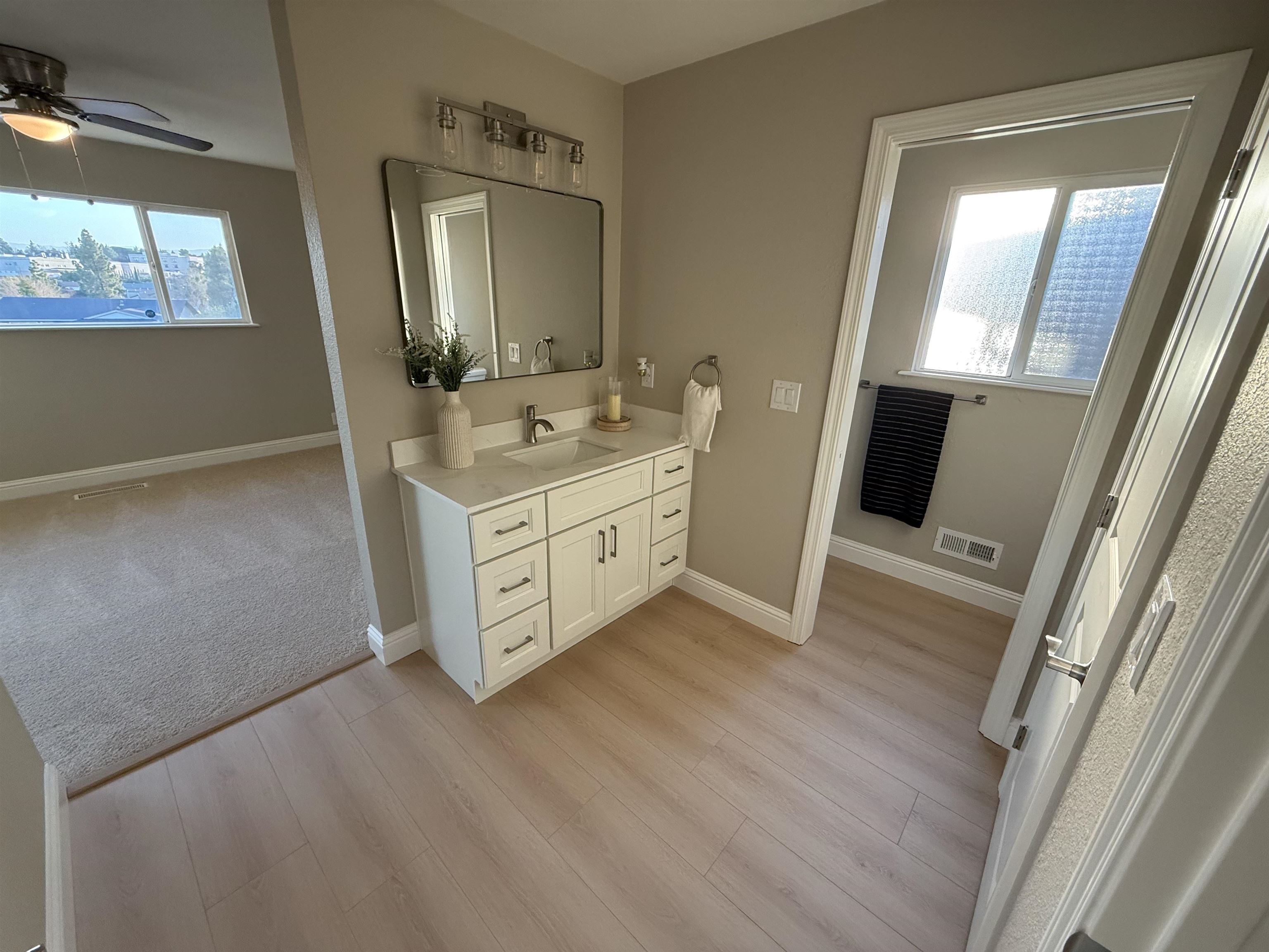 Detail Gallery Image 27 of 45 For 108 Fleetwood Dr, Antioch,  CA 94509 - 4 Beds | 2 Baths