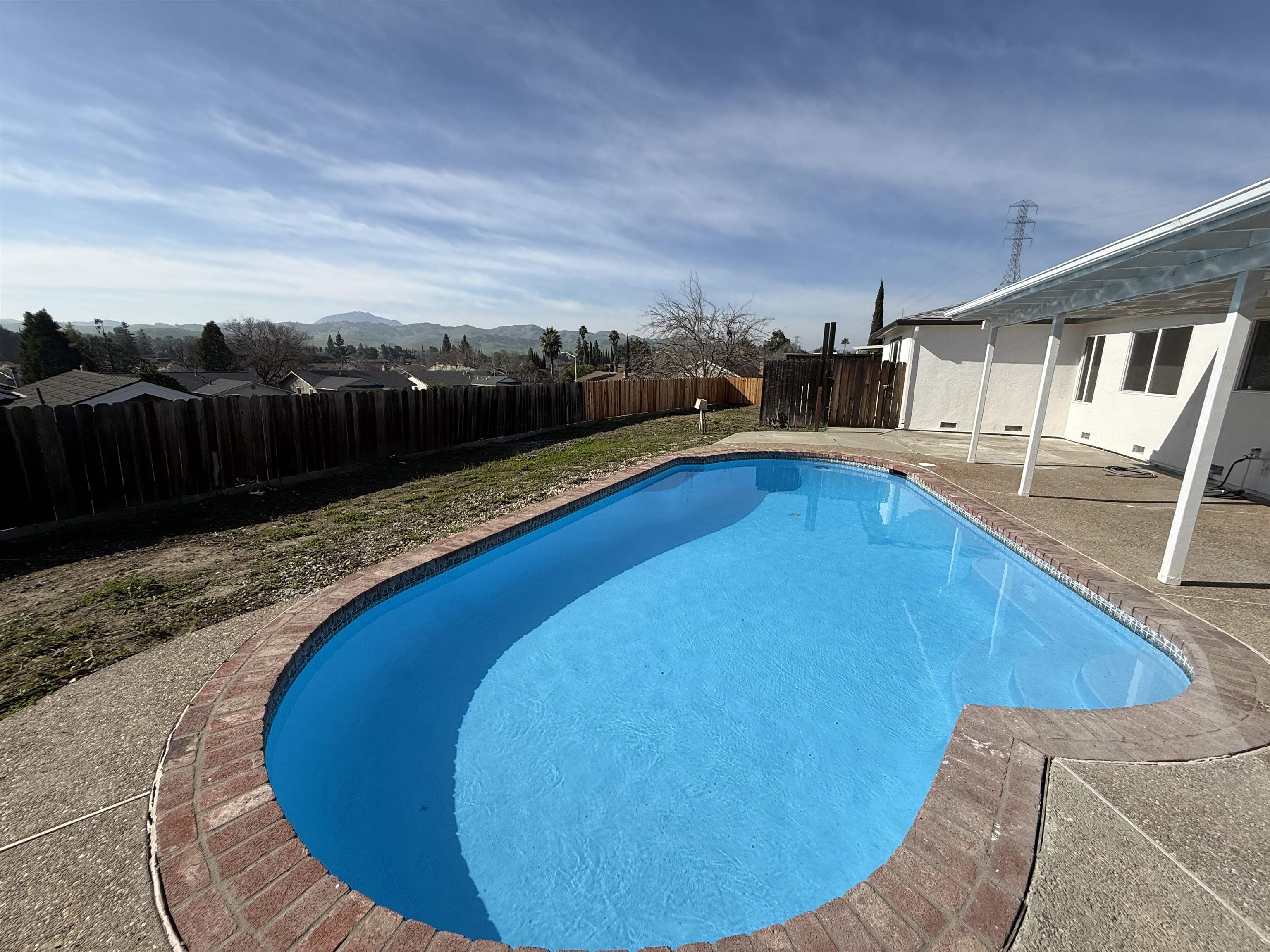 Detail Gallery Image 35 of 45 For 108 Fleetwood Dr, Antioch,  CA 94509 - 4 Beds | 2 Baths