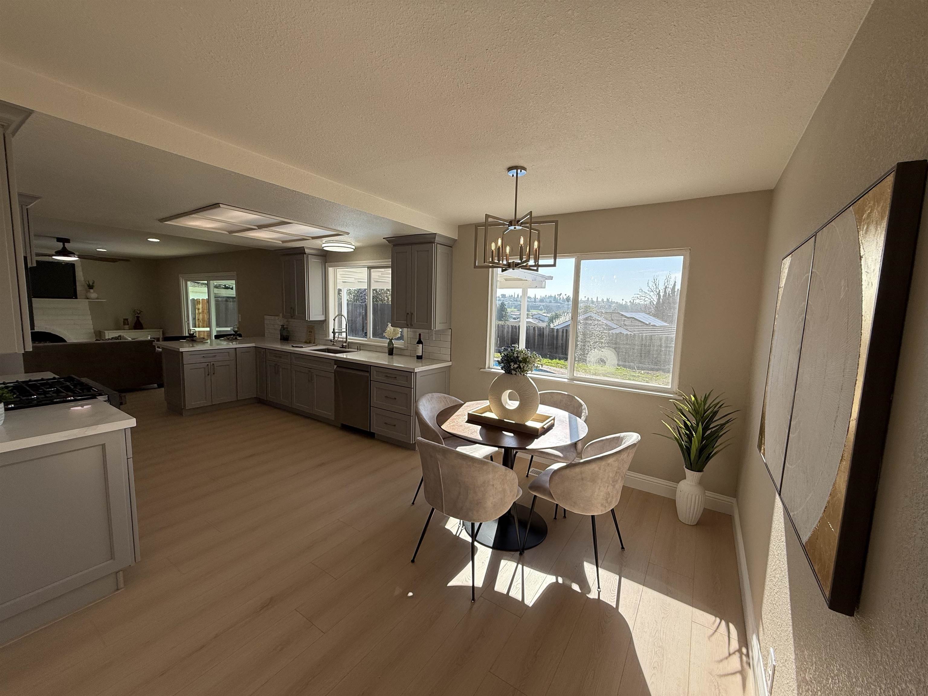 Detail Gallery Image 7 of 45 For 108 Fleetwood Dr, Antioch,  CA 94509 - 4 Beds | 2 Baths