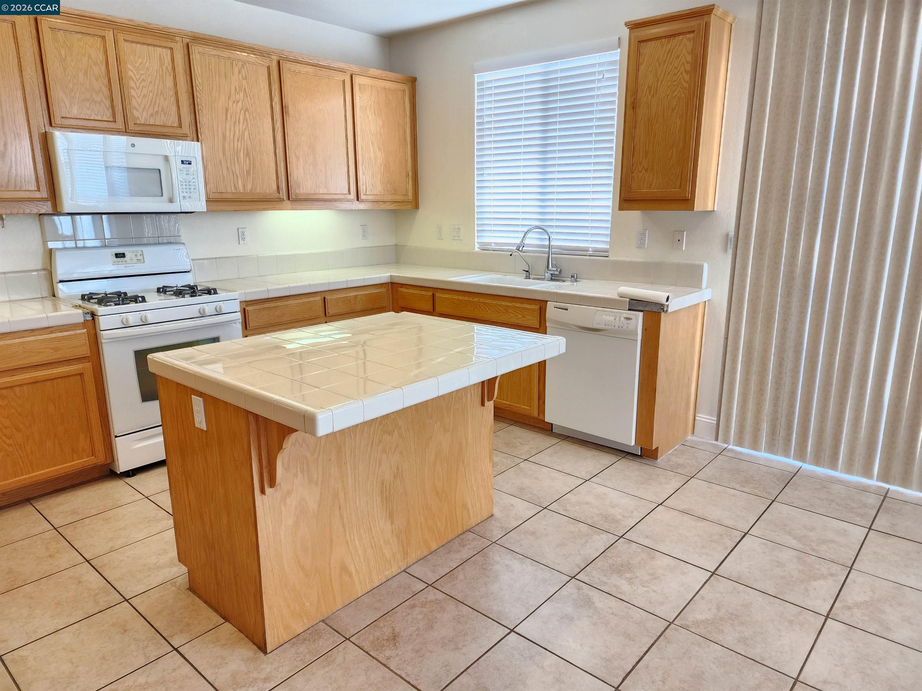 Detail Gallery Image 19 of 45 For 439 Collis Street, Brentwood,  CA 94513 - 4 Beds | 3 Baths