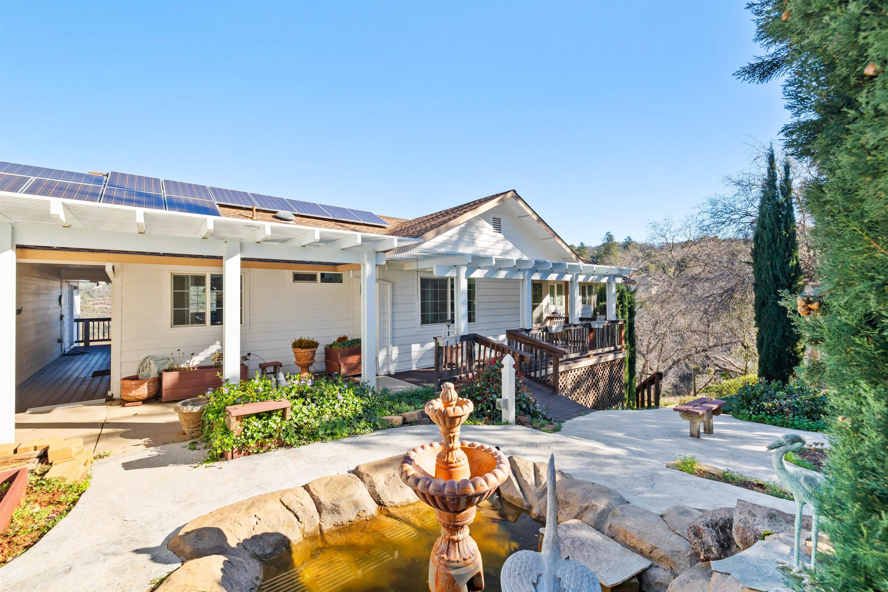 Detail Gallery Image 7 of 59 For 15830 Ridgefield Court, Sonora,  CA 95370 - 4 Beds | 3 Baths