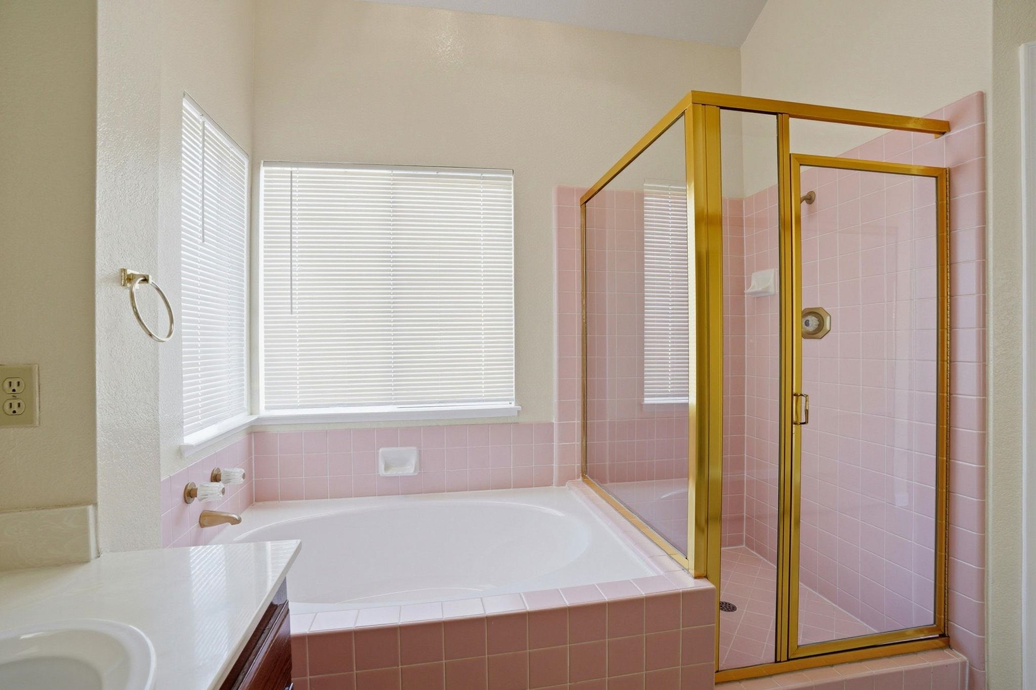 Detail Gallery Image 23 of 34 For 3704 Colonial Ct, Antioch,  CA 94509 - 3 Beds | 2/1 Baths