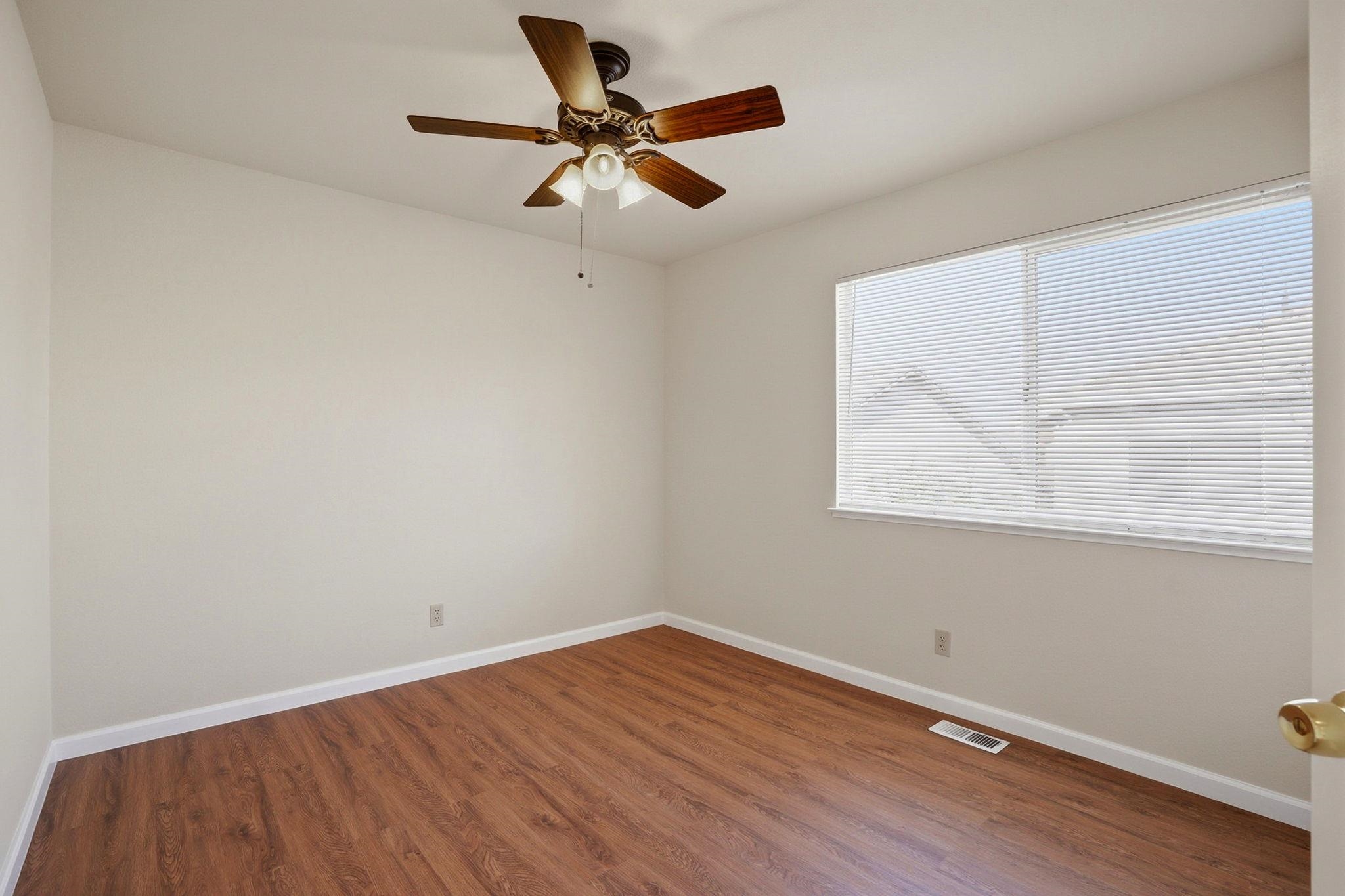 Detail Gallery Image 27 of 34 For 3704 Colonial Ct, Antioch,  CA 94509 - 3 Beds | 2/1 Baths