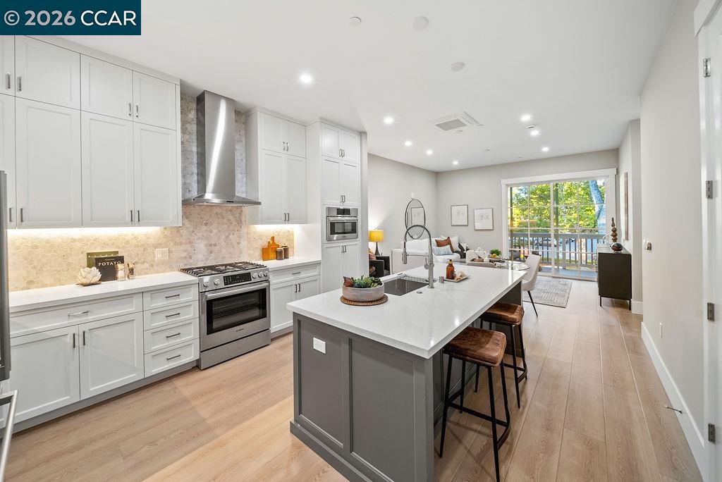 Photo #7: 41123361 Listing: Photo #7