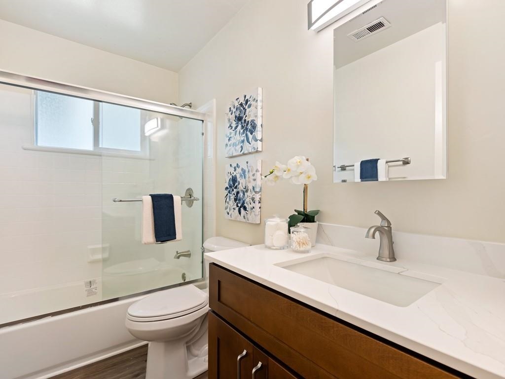 Detail Gallery Image 19 of 25 For 3250 Ridge Crest Ct, Hayward,  CA 94541 - 3 Beds | 2 Baths