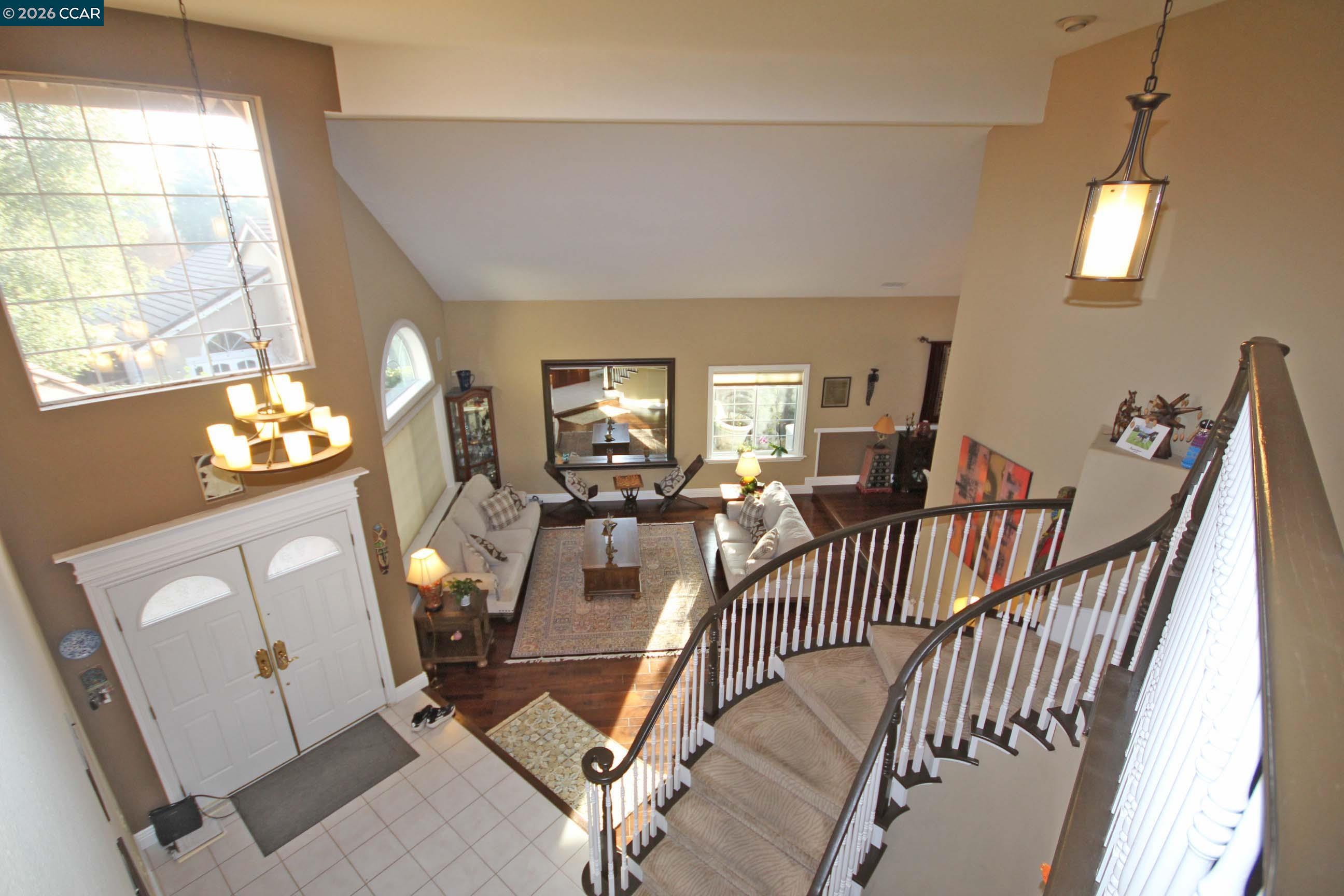 Detail Gallery Image 7 of 30 For 243 Viewpoint Dr, Danville,  CA 94506 - 5 Beds | 3 Baths