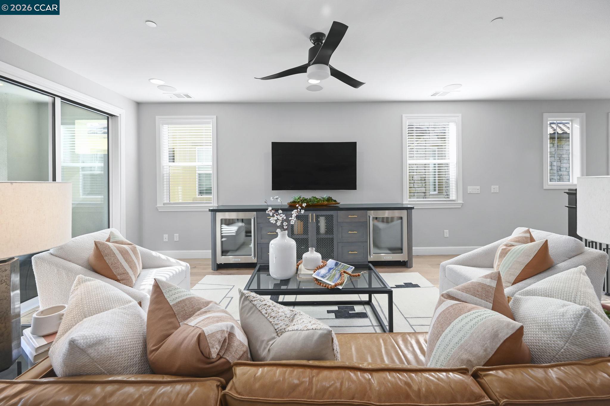 Detail Gallery Image 25 of 54 For 6132 Alpine Blue Dr, San Ramon,  CA 94582 - 4 Beds | 3/1 Baths