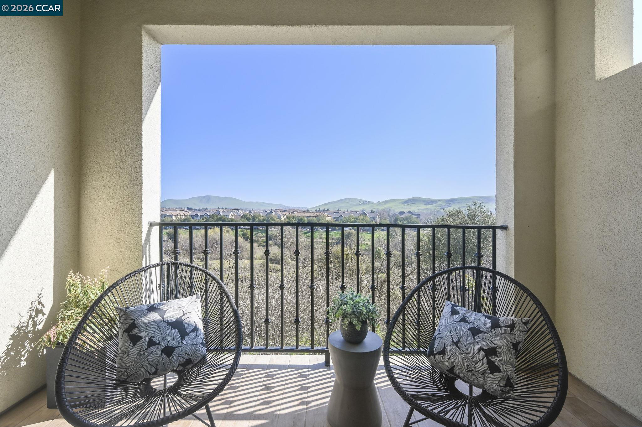 Detail Gallery Image 27 of 54 For 6132 Alpine Blue Dr, San Ramon,  CA 94582 - 4 Beds | 3/1 Baths