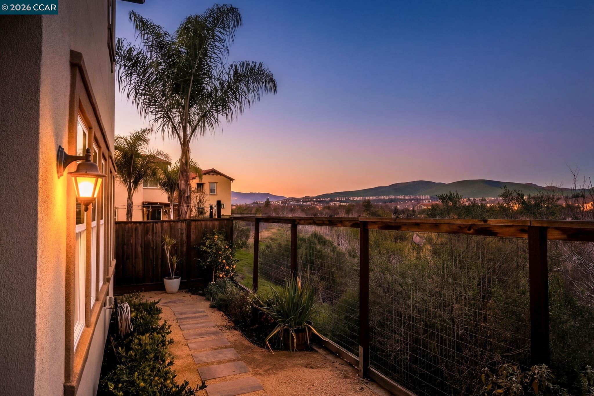 Detail Gallery Image 43 of 54 For 6132 Alpine Blue Dr, San Ramon,  CA 94582 - 4 Beds | 3/1 Baths