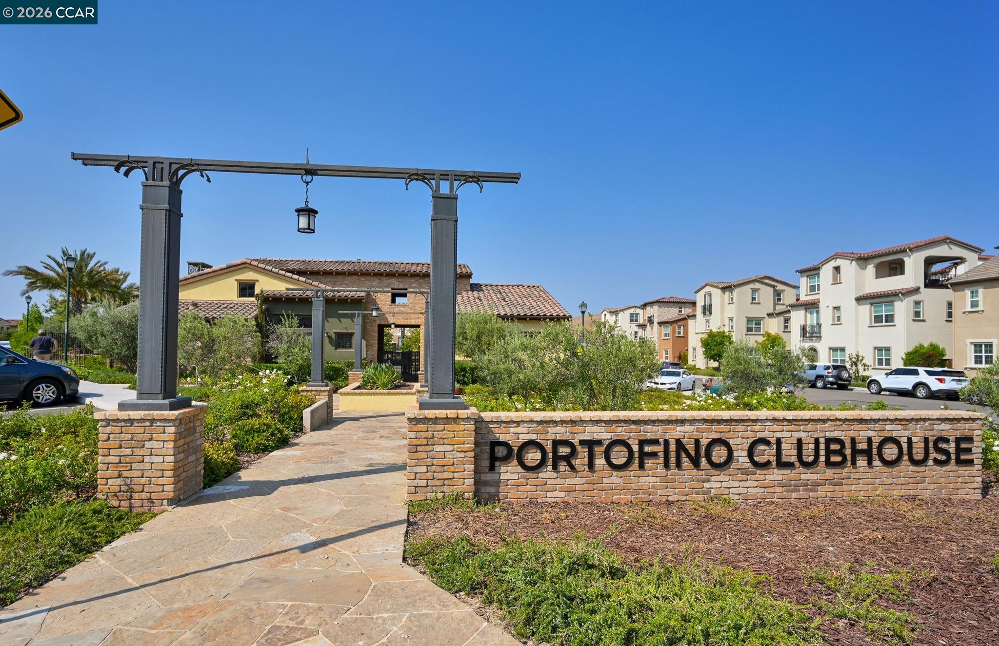 Detail Gallery Image 44 of 54 For 6132 Alpine Blue Dr, San Ramon,  CA 94582 - 4 Beds | 3/1 Baths