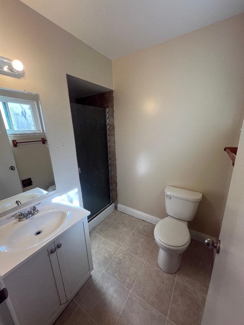 Detail Gallery Image 5 of 10 For 1609 Poppy Way, Antioch,  CA 94509 - 3 Beds | 2 Baths