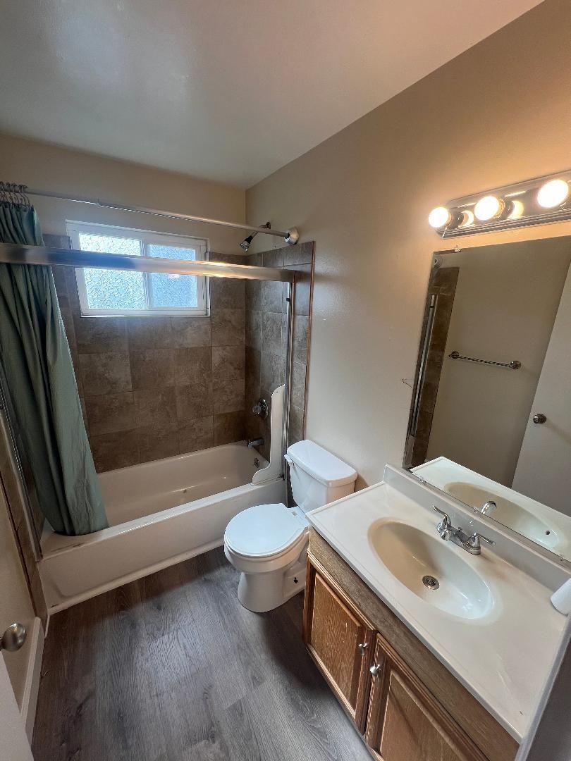 Detail Gallery Image 7 of 10 For 1609 Poppy Way, Antioch,  CA 94509 - 3 Beds | 2 Baths