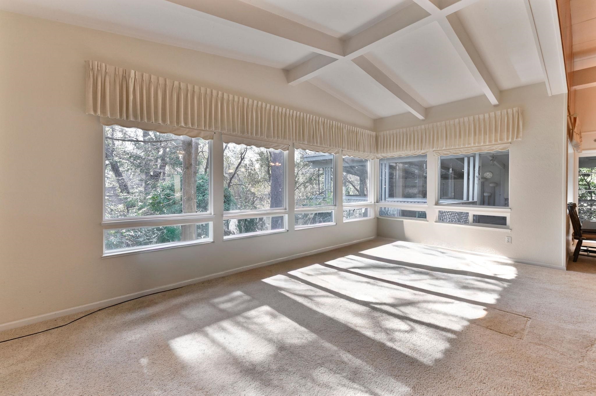 Detail Gallery Image 9 of 60 For 23343 Tanager Dr, Twain Harte,  CA 95383 - 3 Beds | 2 Baths